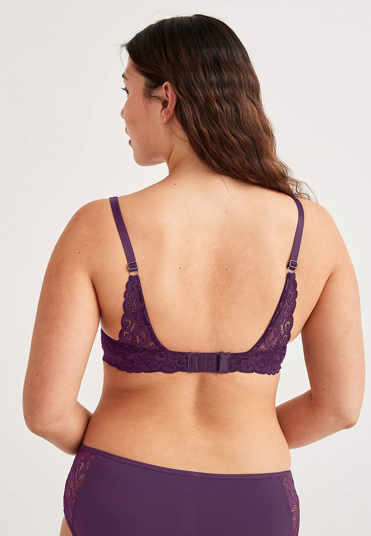 T-shirt bra