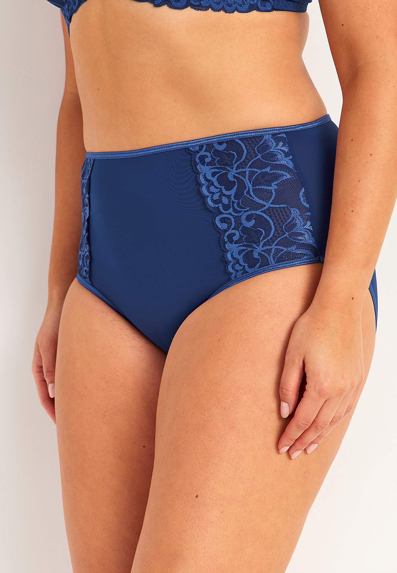 Pantie Violet