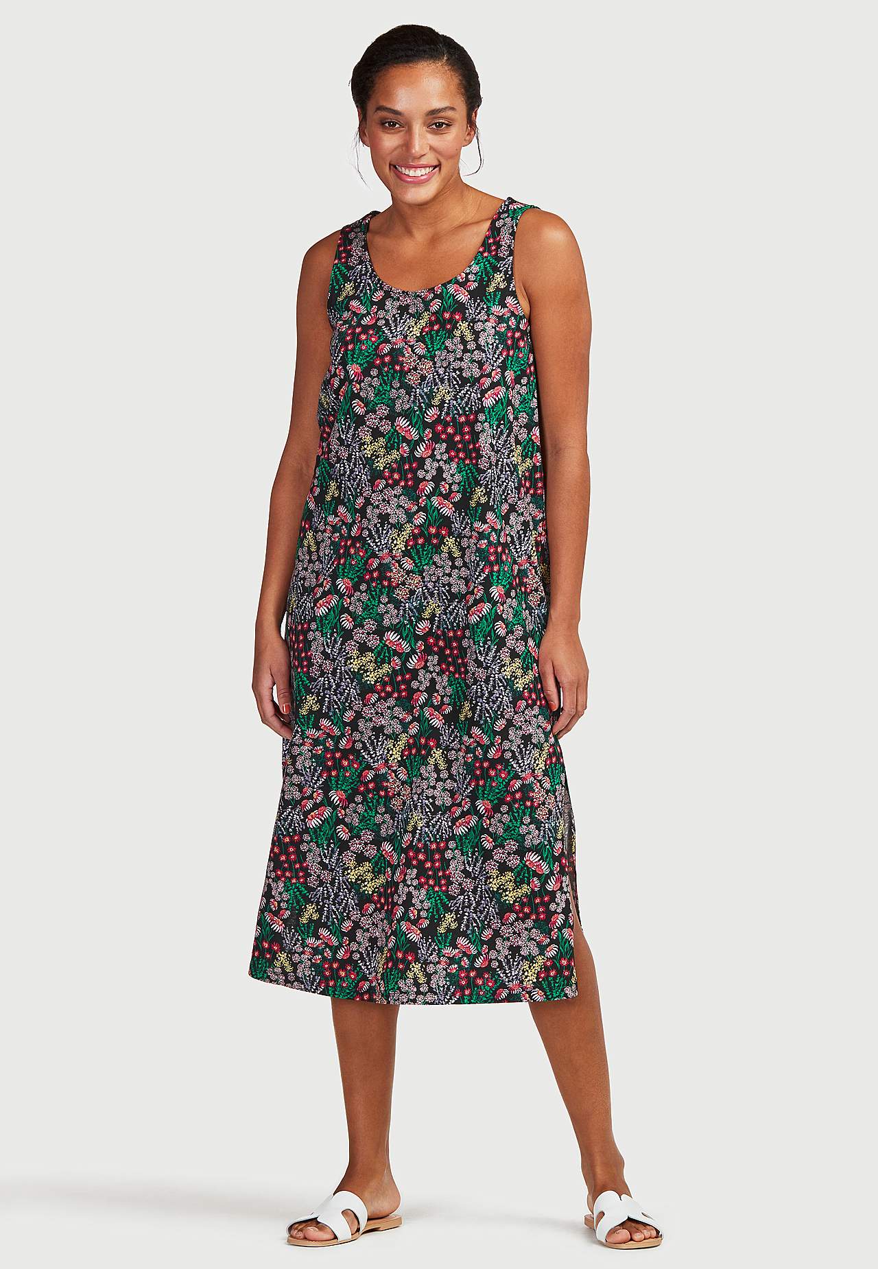 Long, patterned jersey dress
