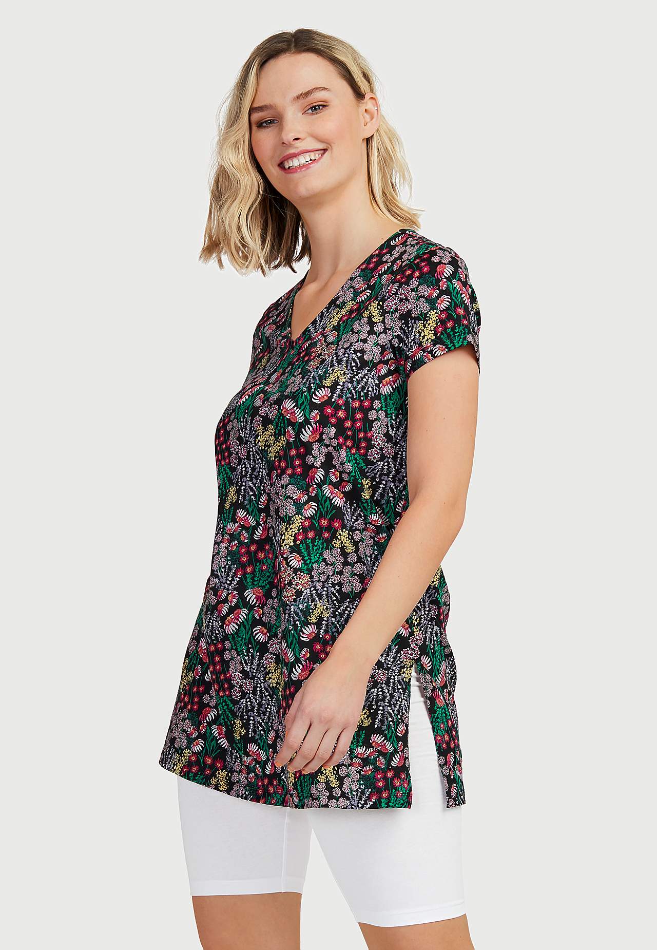 Short-sleeved, patterned jersey tuniq