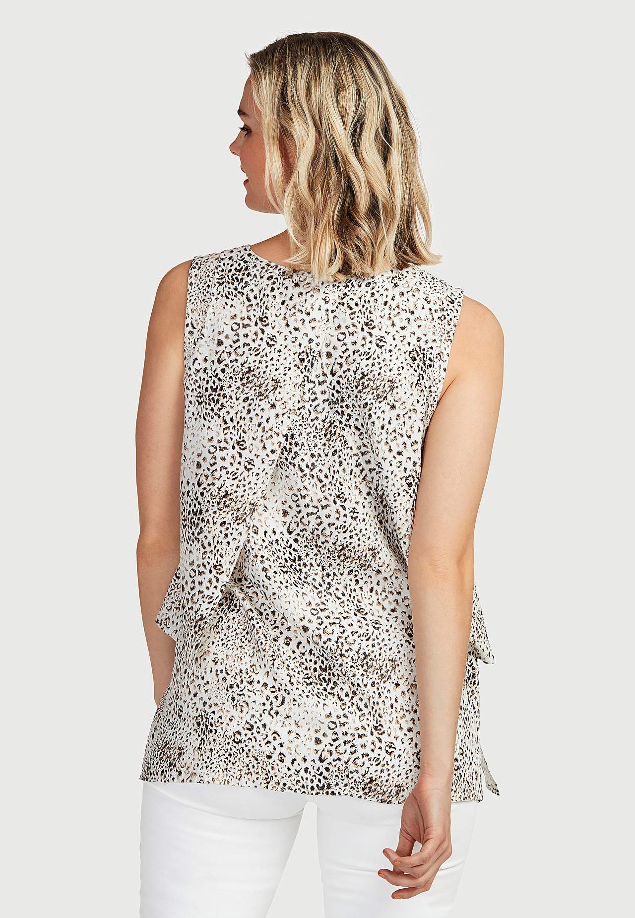 Patterned, two-in-one blouse