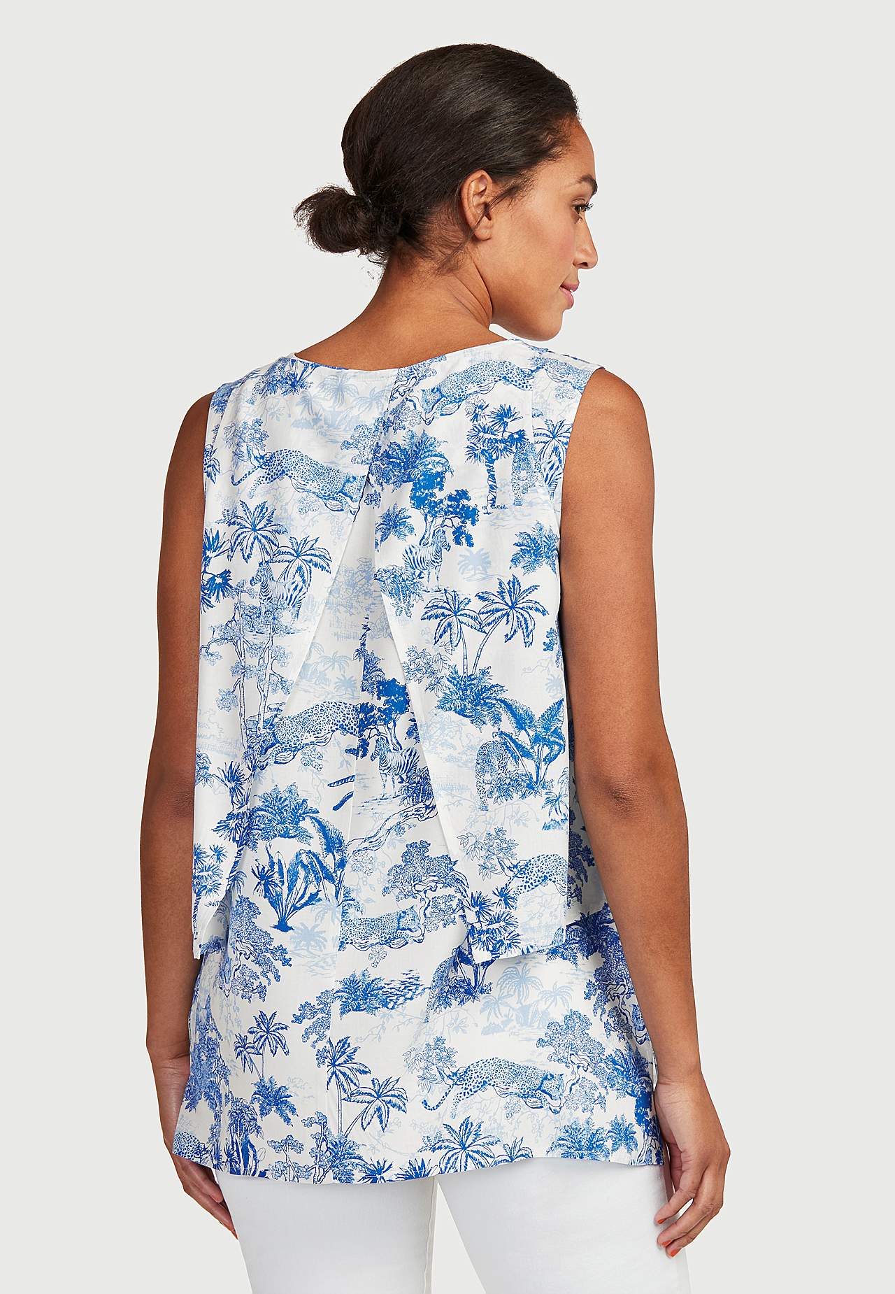 Patterned, two-in-one blouse