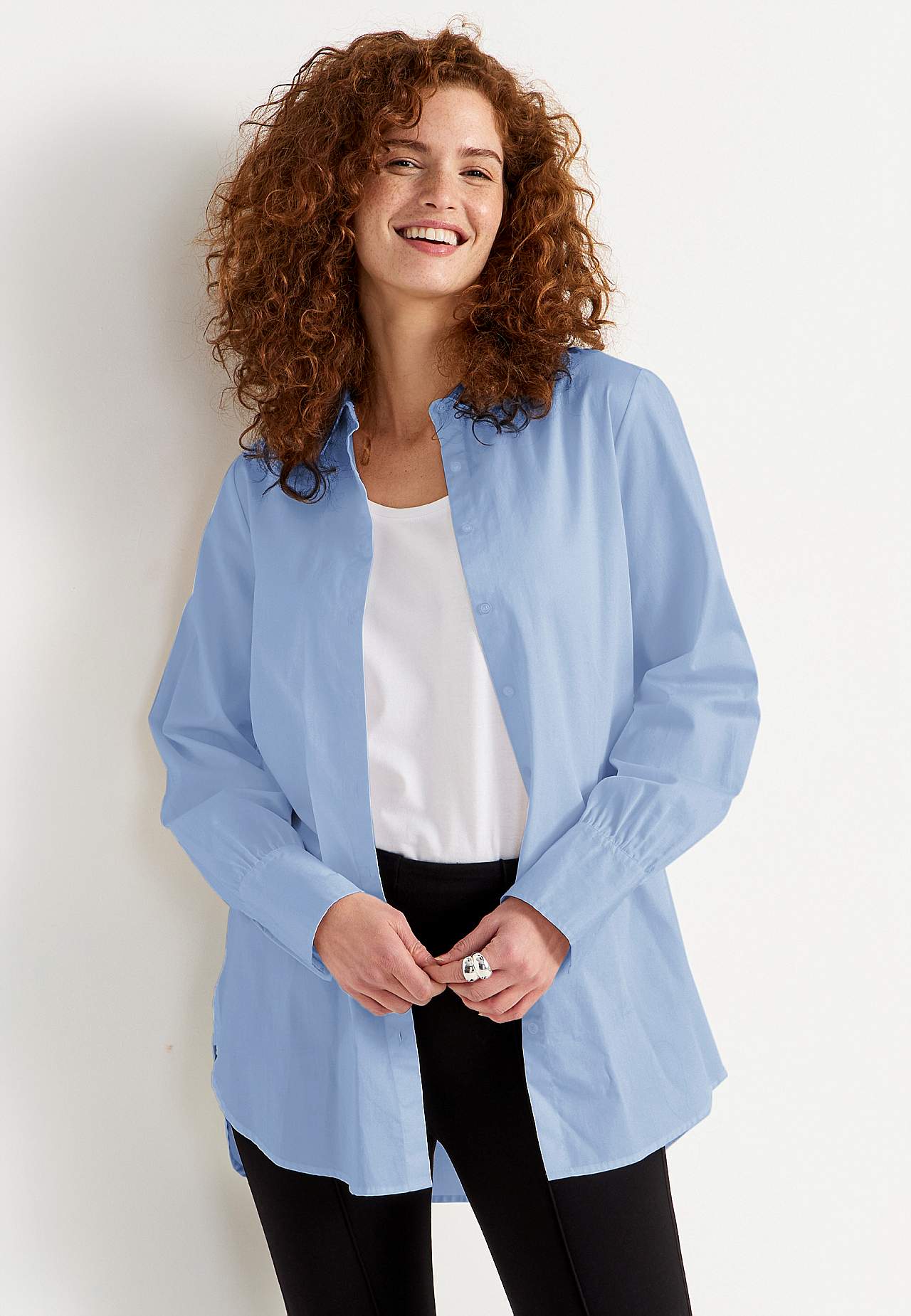 Long shirt in cotton satin