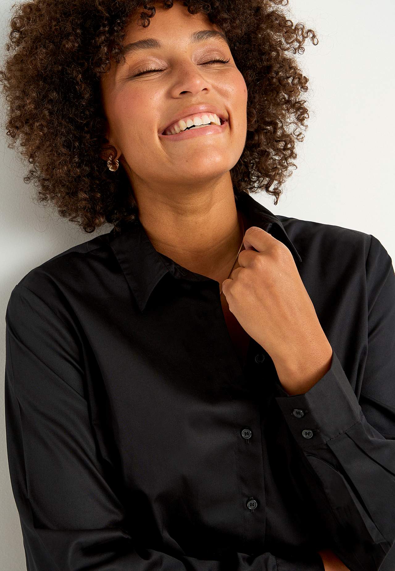 Shirt in cotton satin