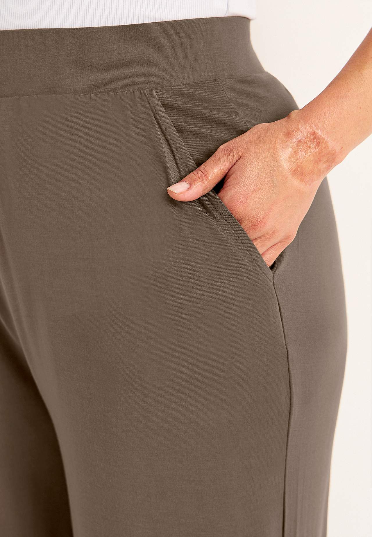 Wide jersey pants