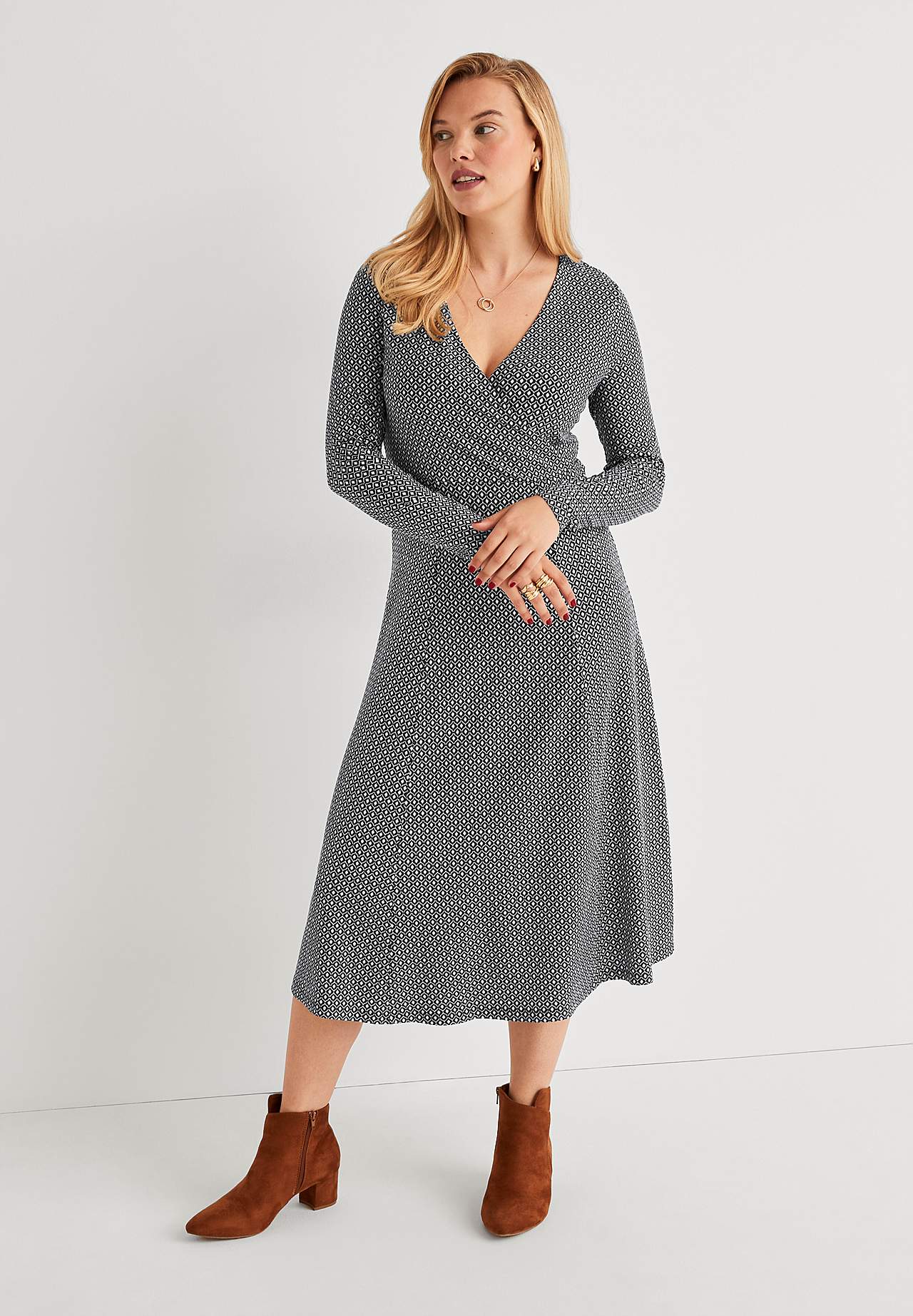 Patterned wrap front dress in jersey Elina