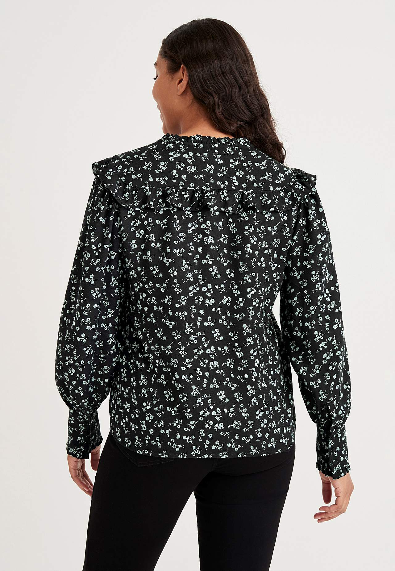 Patterned blouse