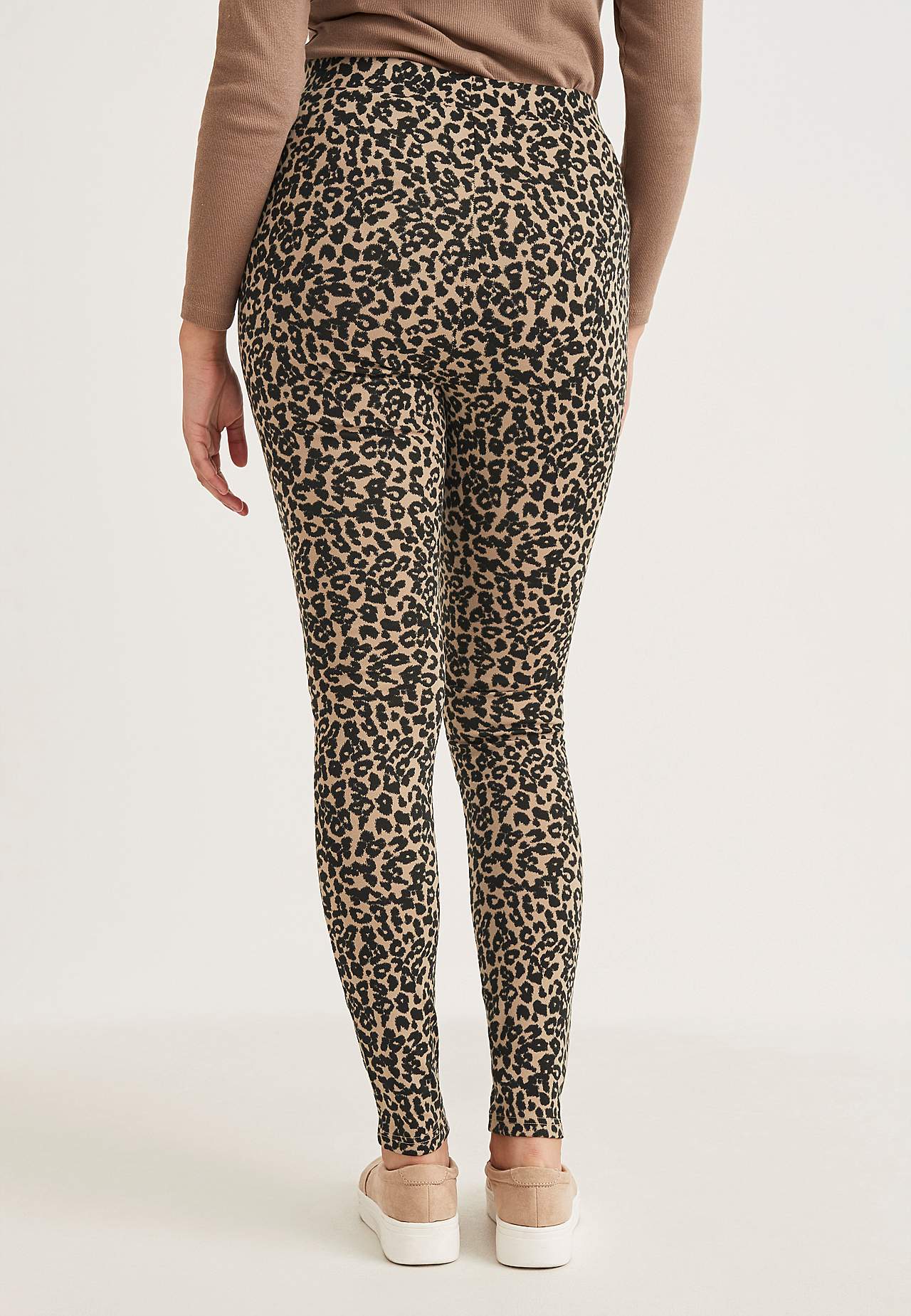 Patterned leggings
