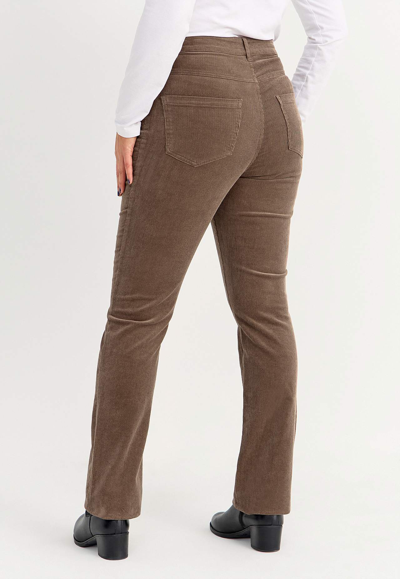 Stretchy corduroy trouser