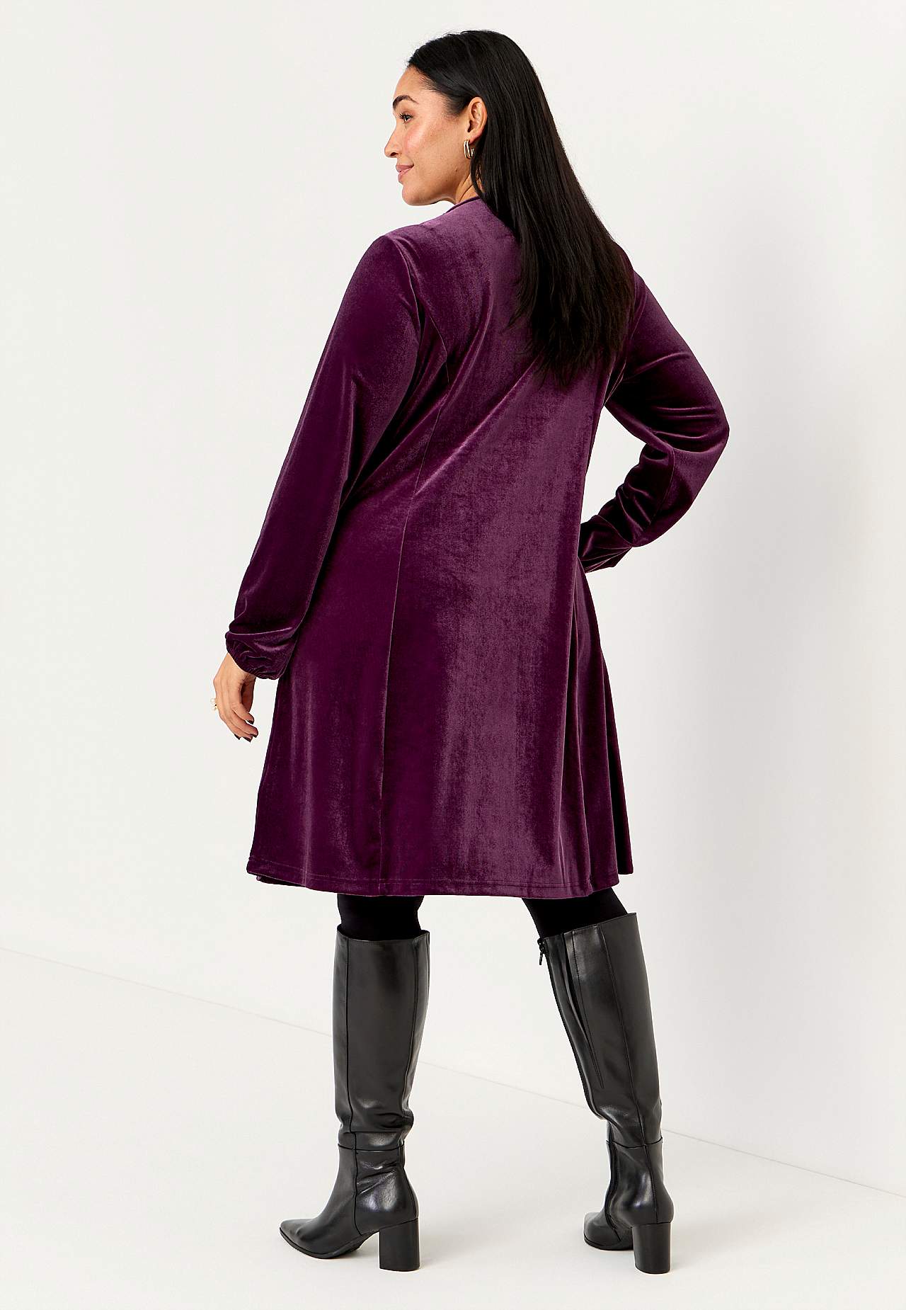 Party dress in velvet