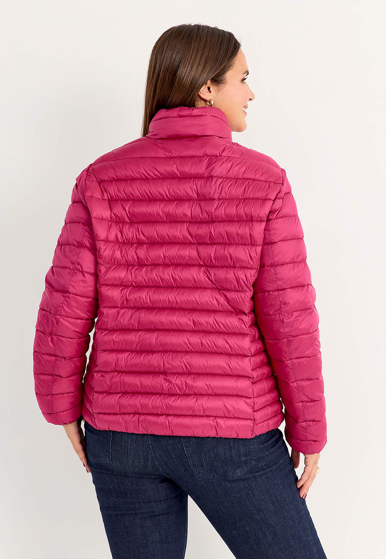 Practical, stylish lightweight jacket