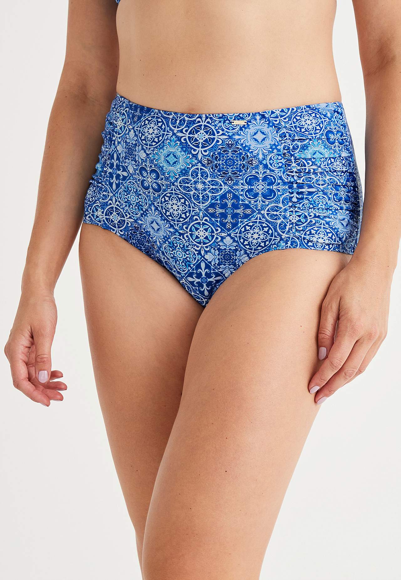 Bikini bottom with high waist