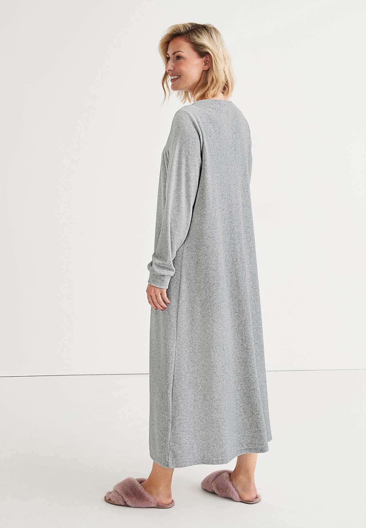 Long dressing gown in cotton velour