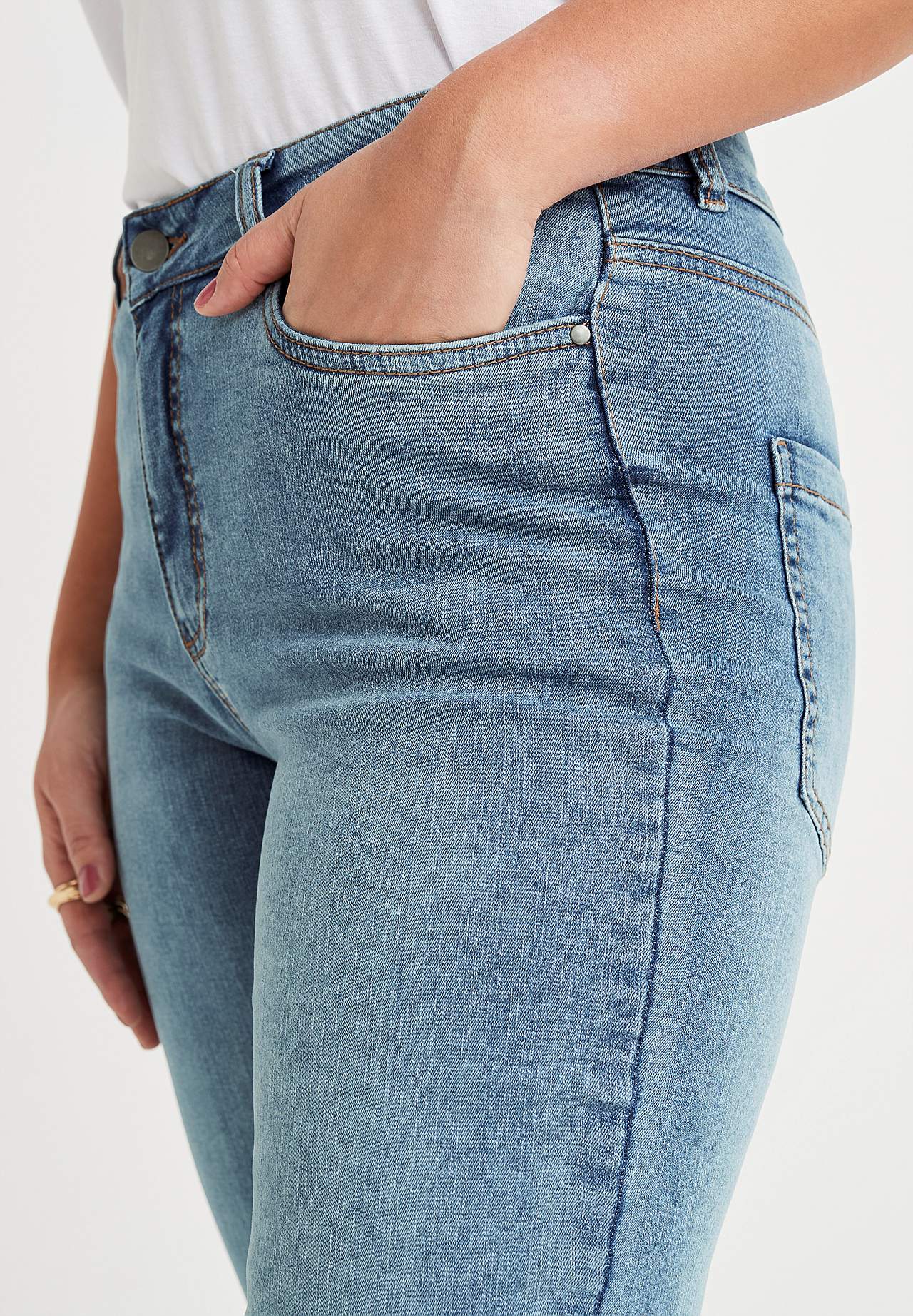 Stretch jeans with straight leg - three lengths