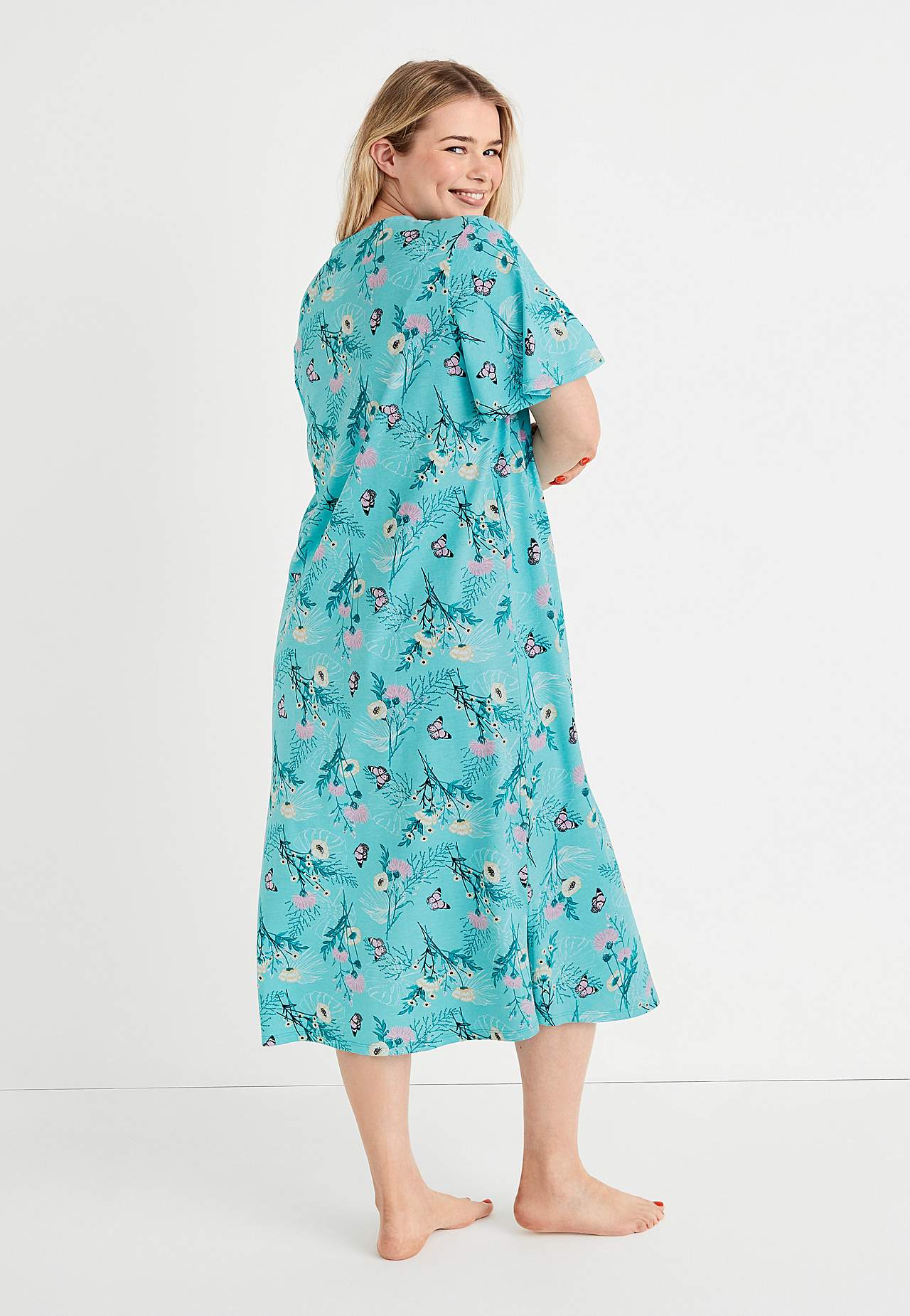 Short-sleeved nightdress Anne