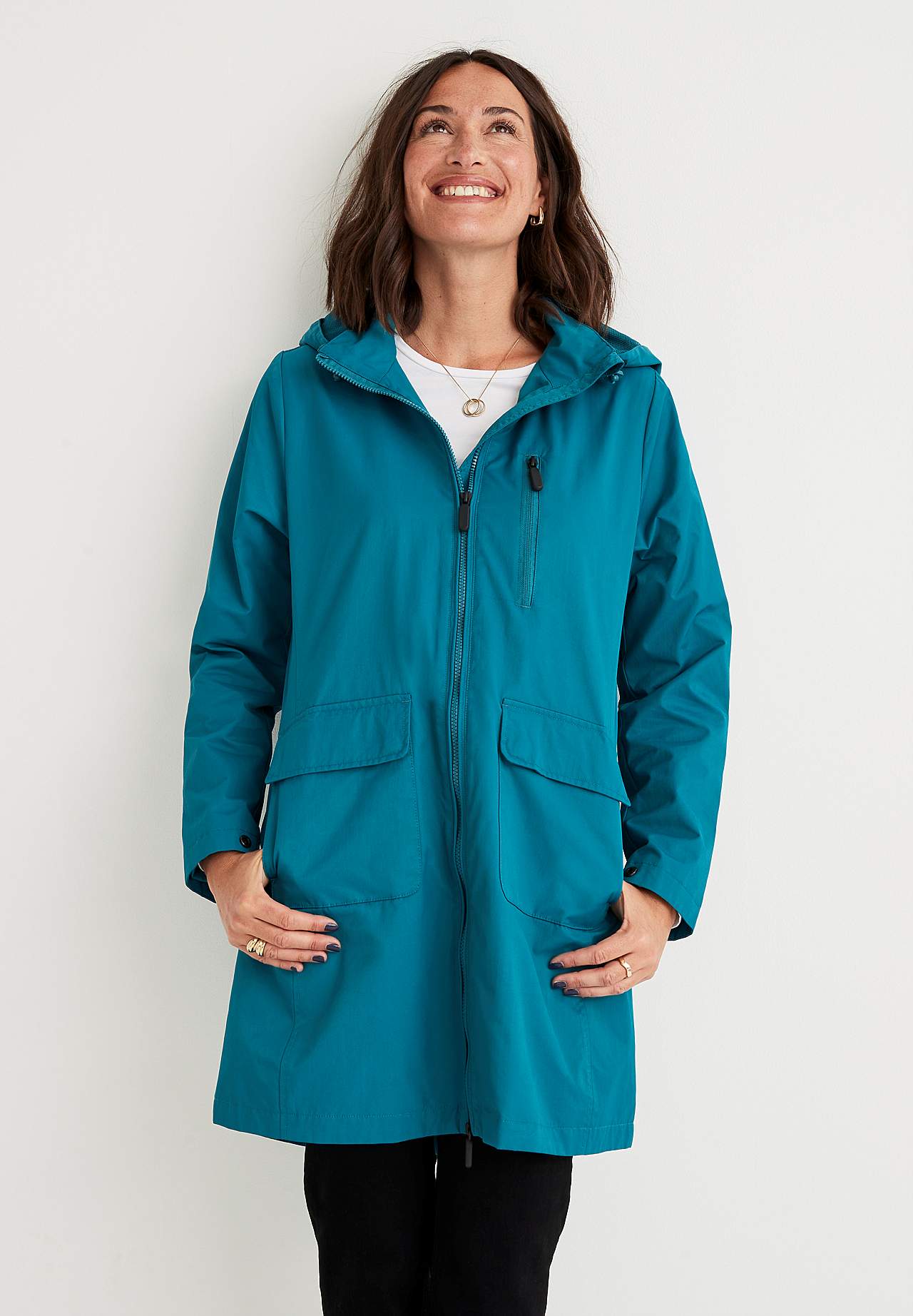 Long windbreaker