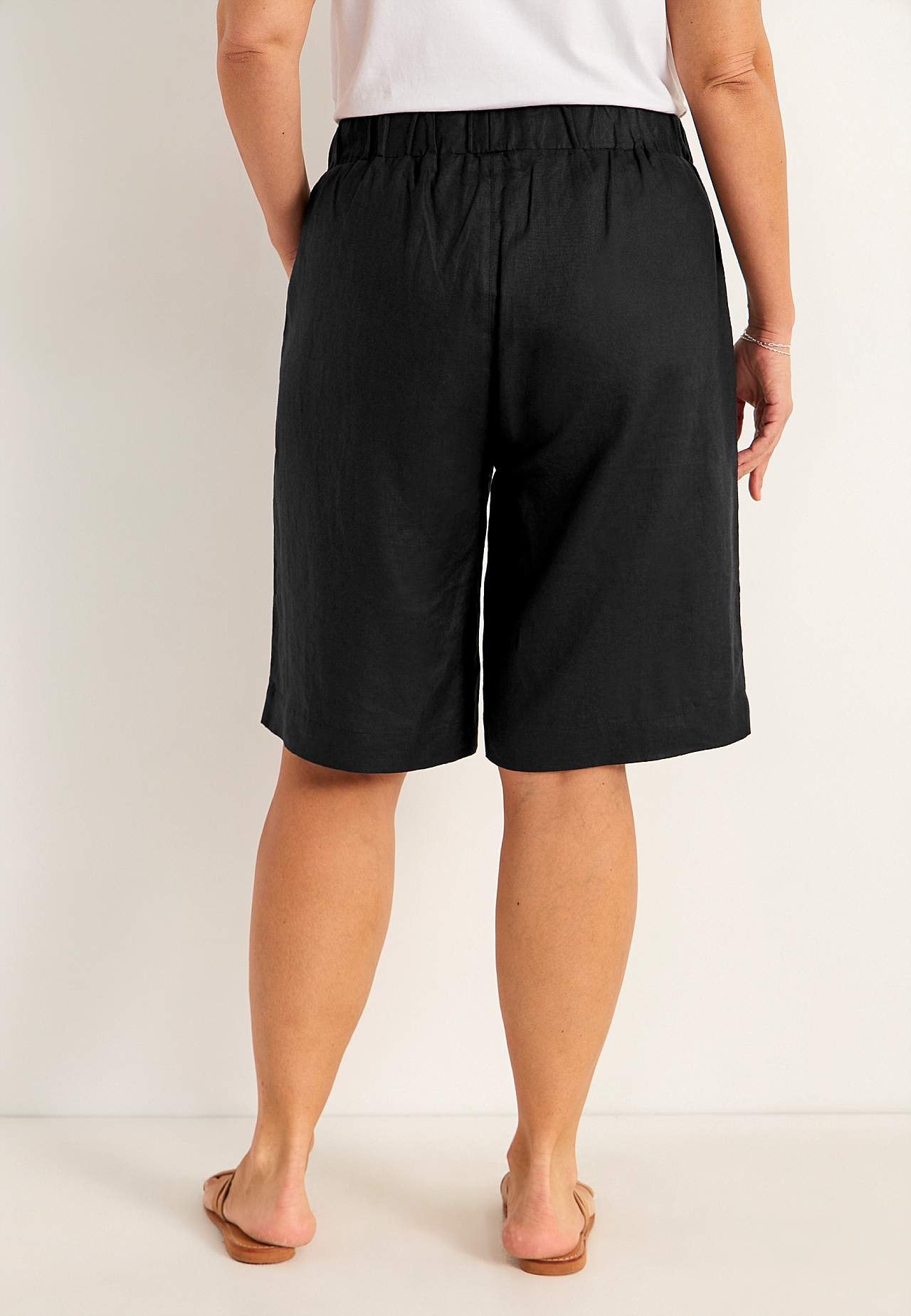 Linen Premium shorts with elastic at the waist