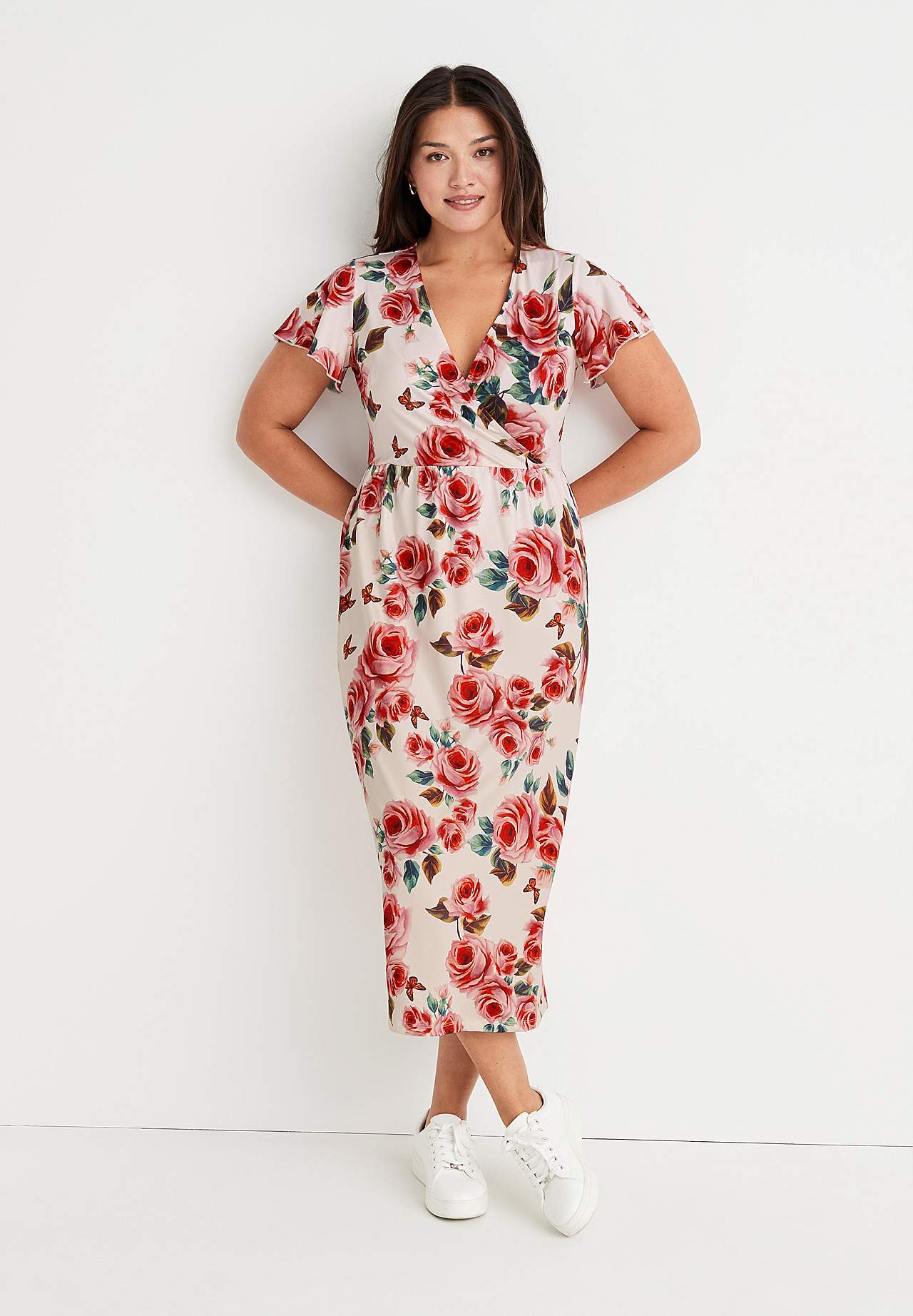 Patterned maxi dress with cutted seam at the waist