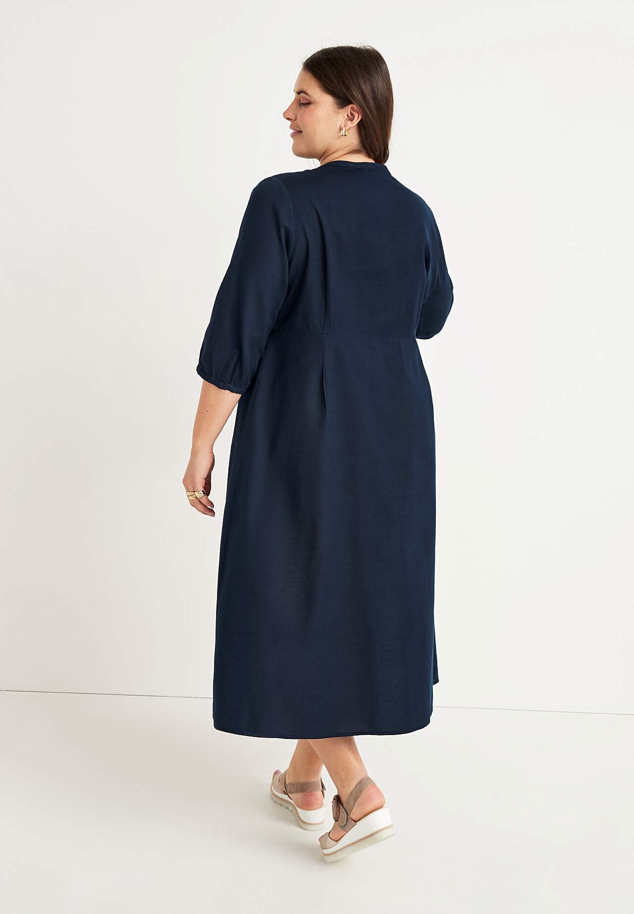 Airy dress