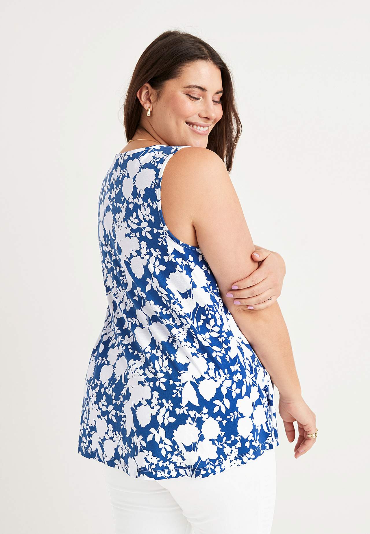 Sleeveless jersey top