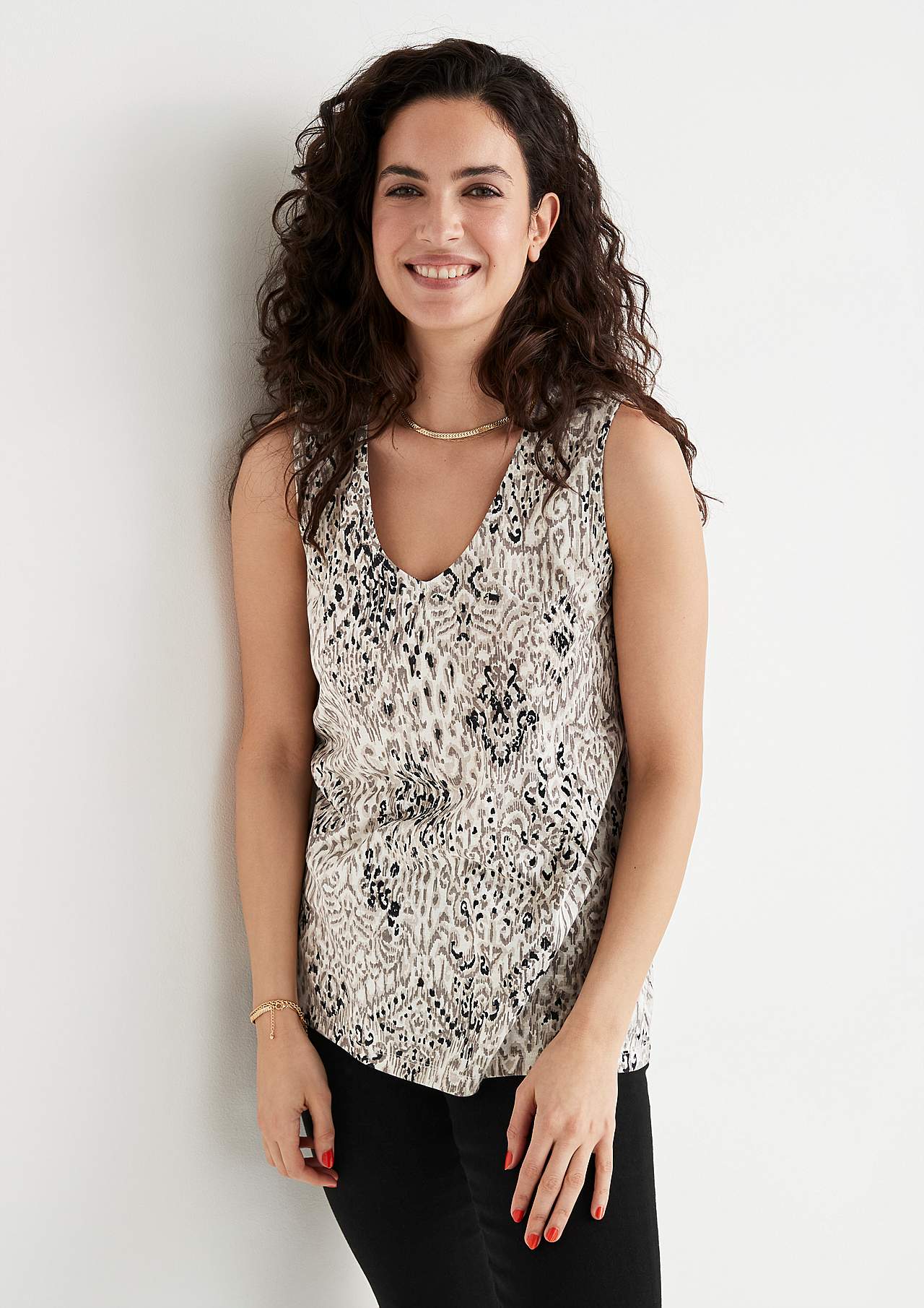 Sleeveless jersey tops with two different lengths 2-pack