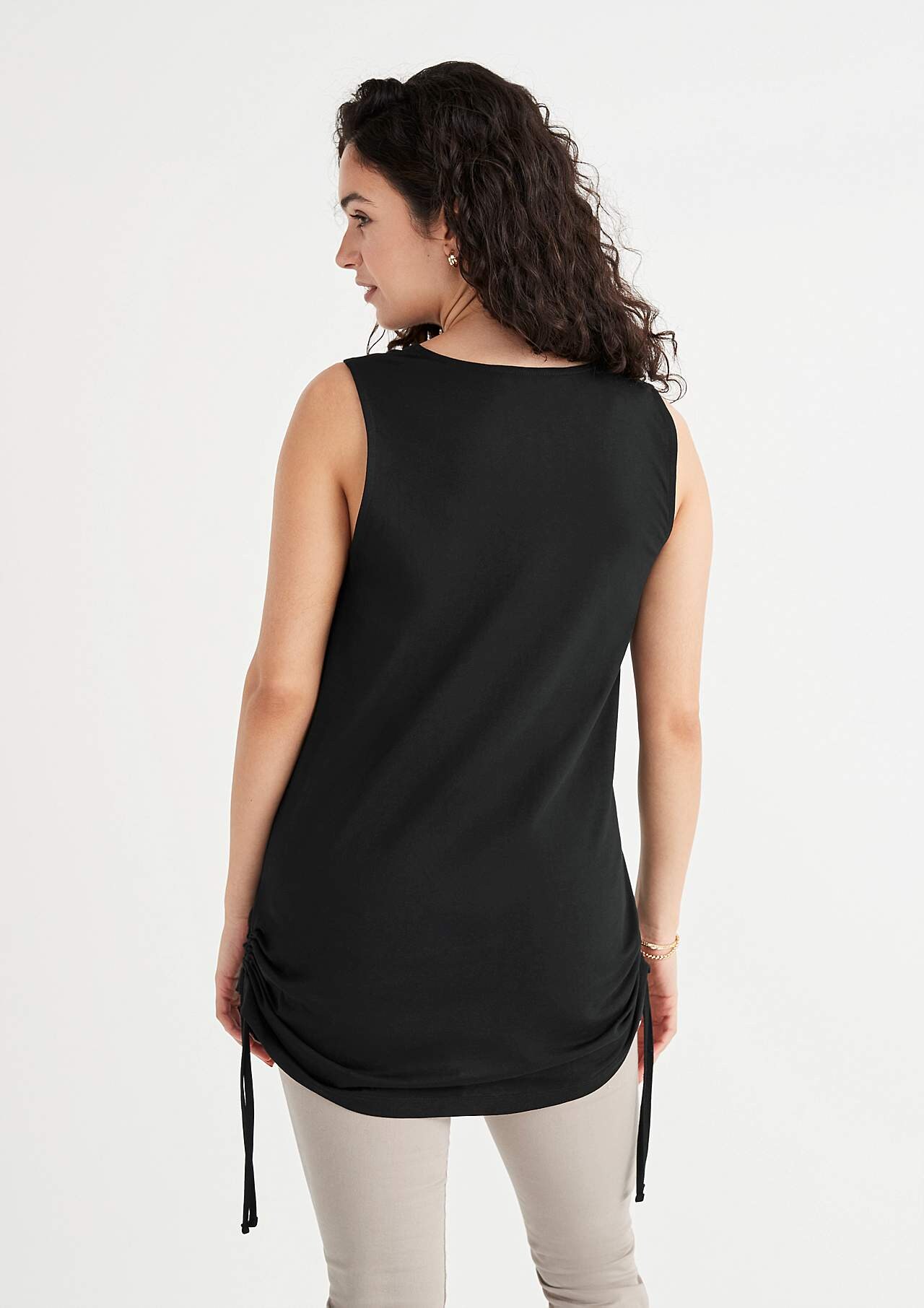 Sleeveless jersey tops with two different lengths 2-pack