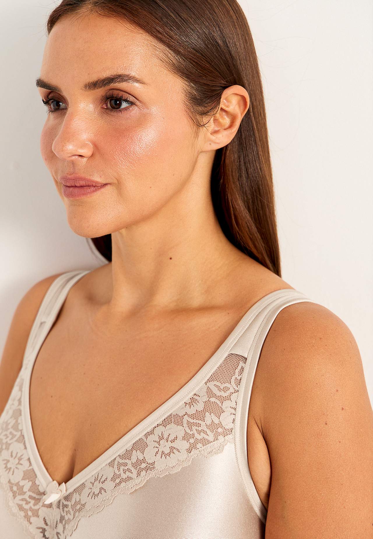 Bra with soft lace