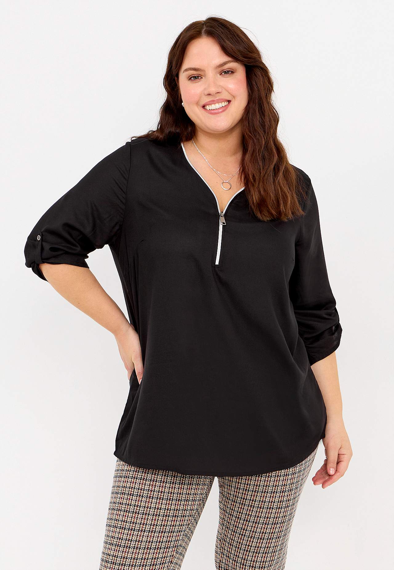 V-neck tunic in two lengths
