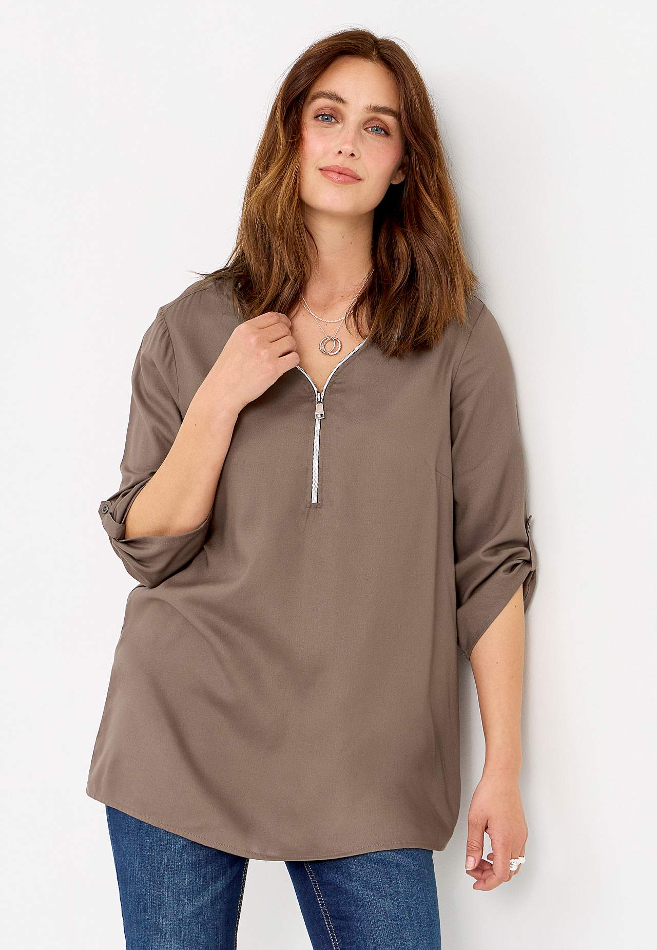V-neck tunic in two lengths