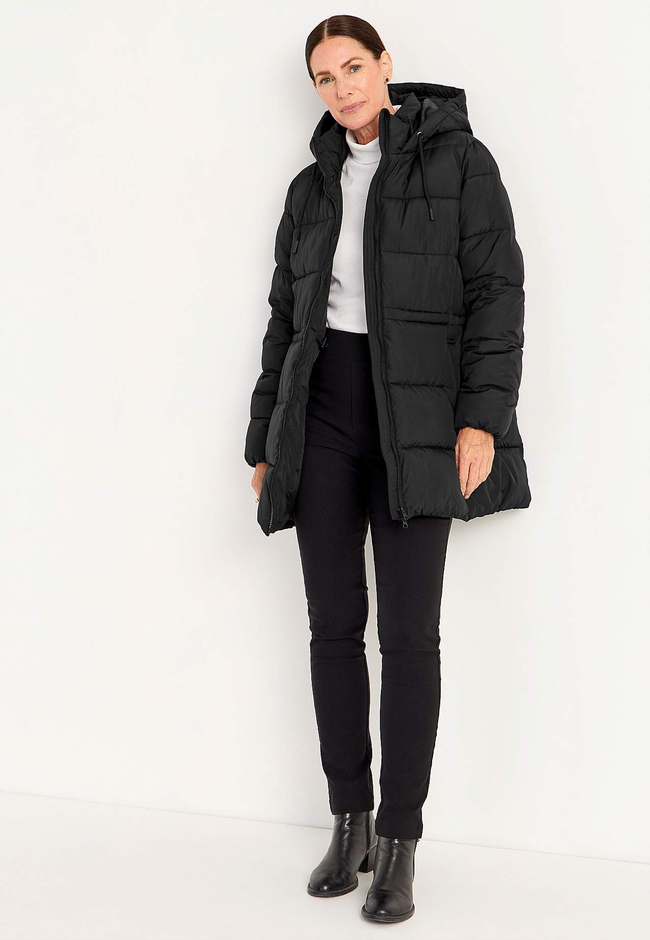 Warm-lined jacket with hood