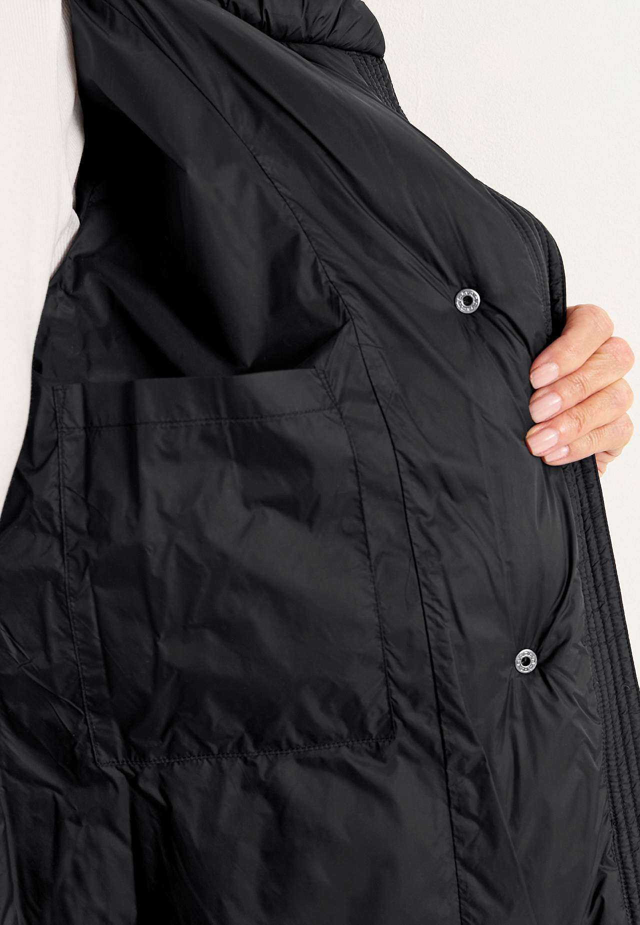 Jacket with soft down feel