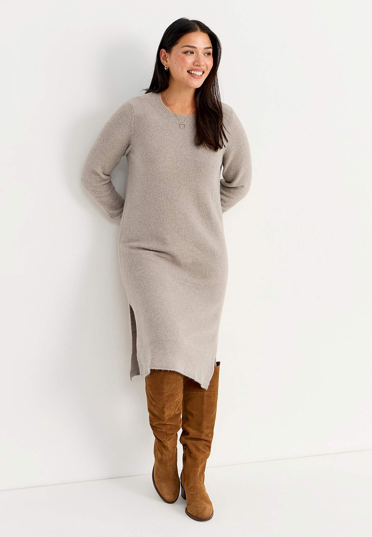 Knitted, soft dress