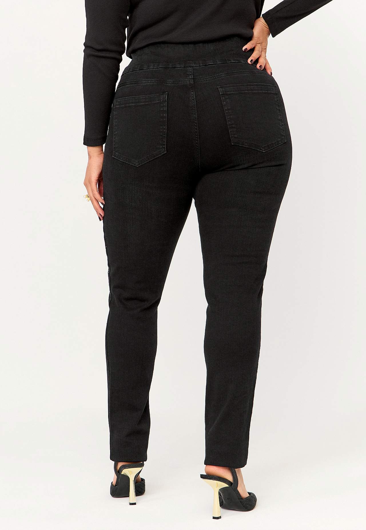 Stretchy jeggings with rhinestone details