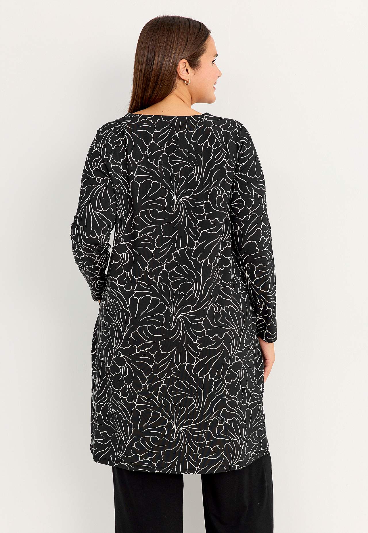 Patterned jersey dress with pockets