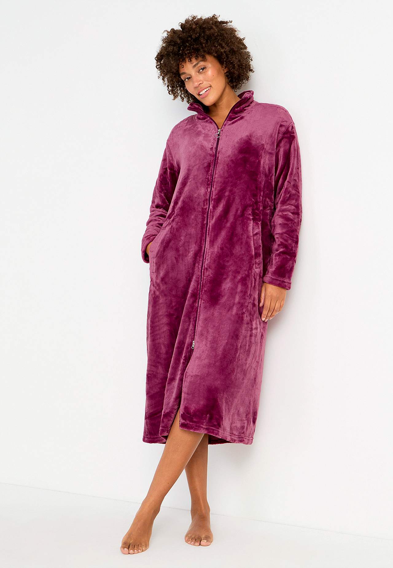Dressing gown in fleece with side pockets
