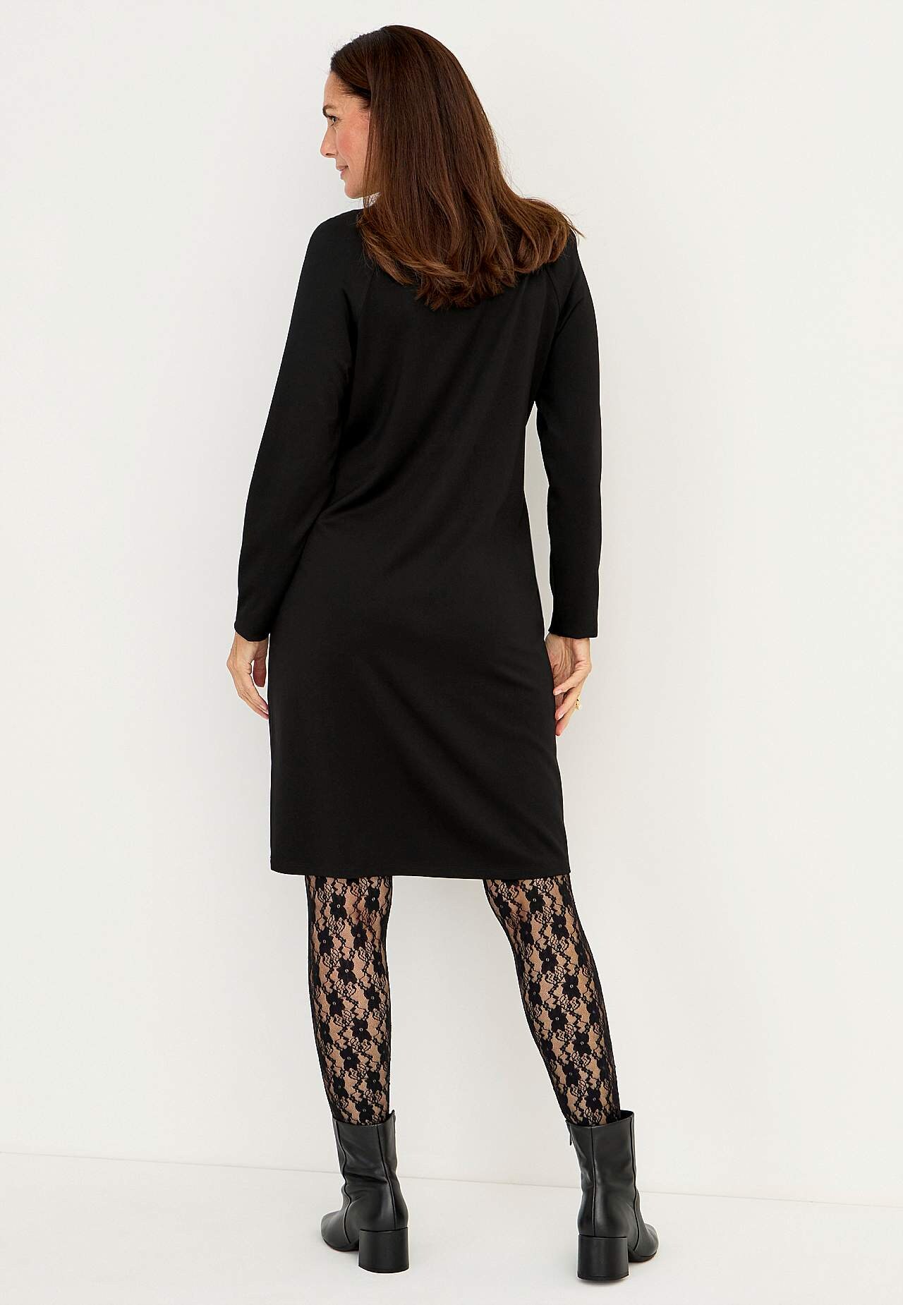 Jersey dress with button decor