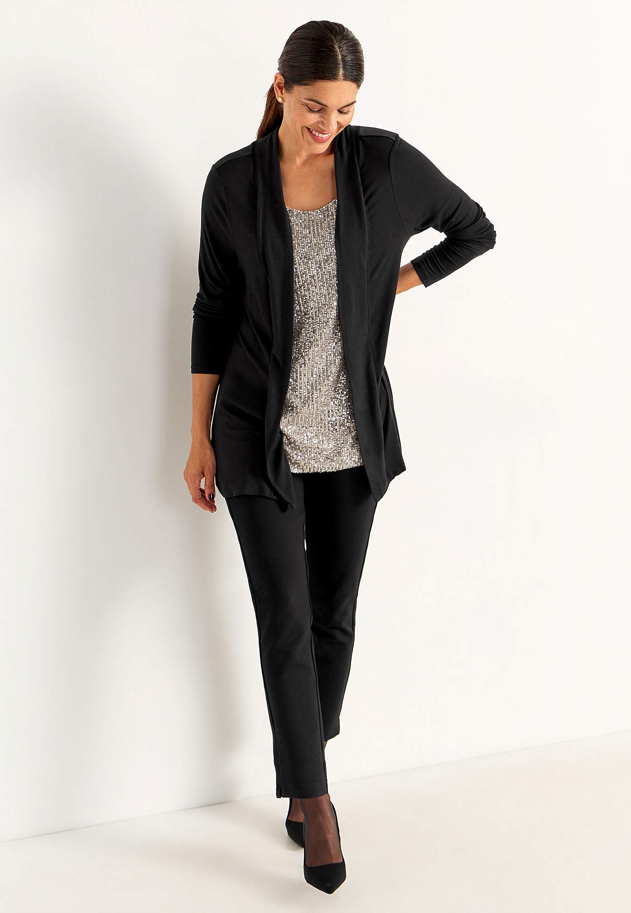 Long-sleeved 2-in-1 top with sequins