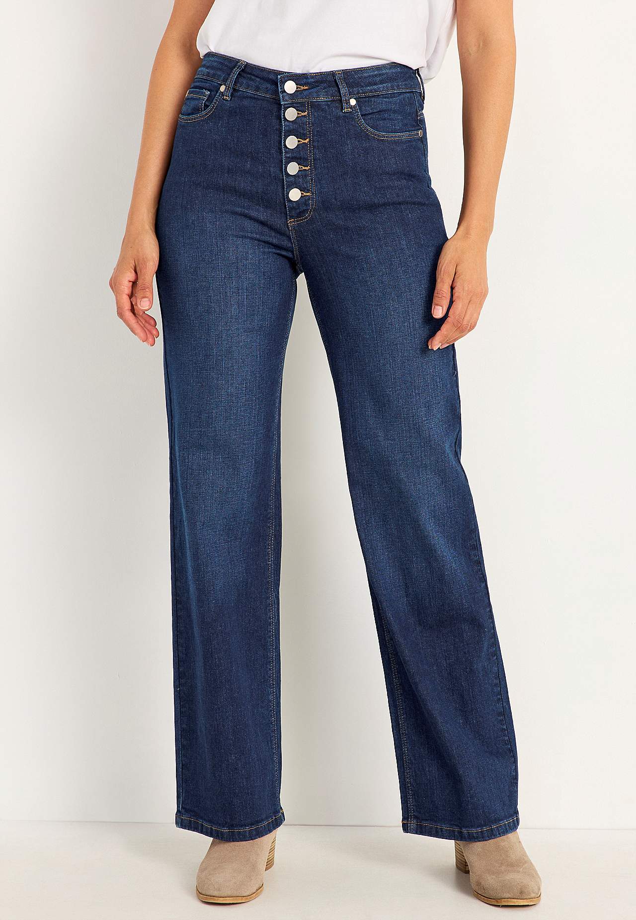 Stretch jeans with high waist
