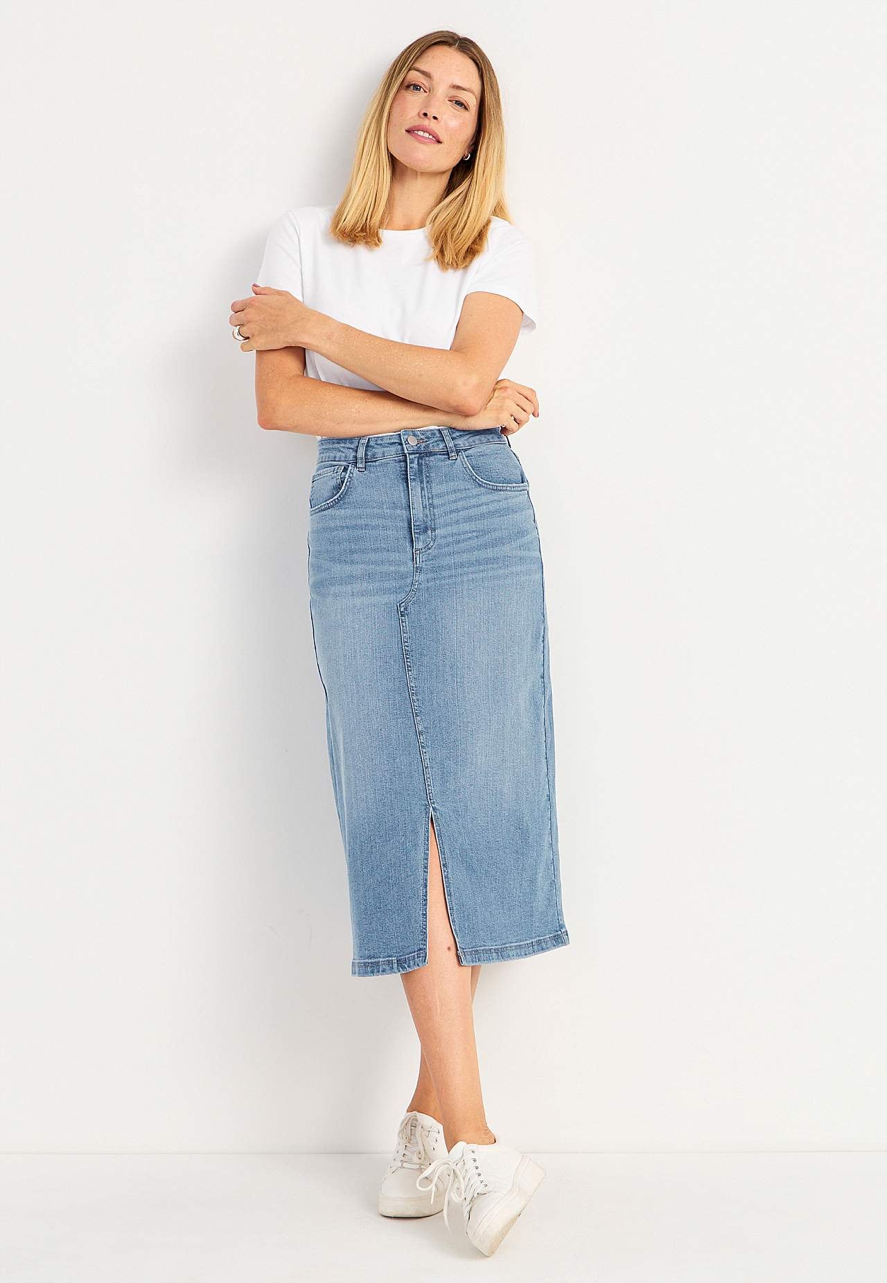 Denim skirt with slit at front