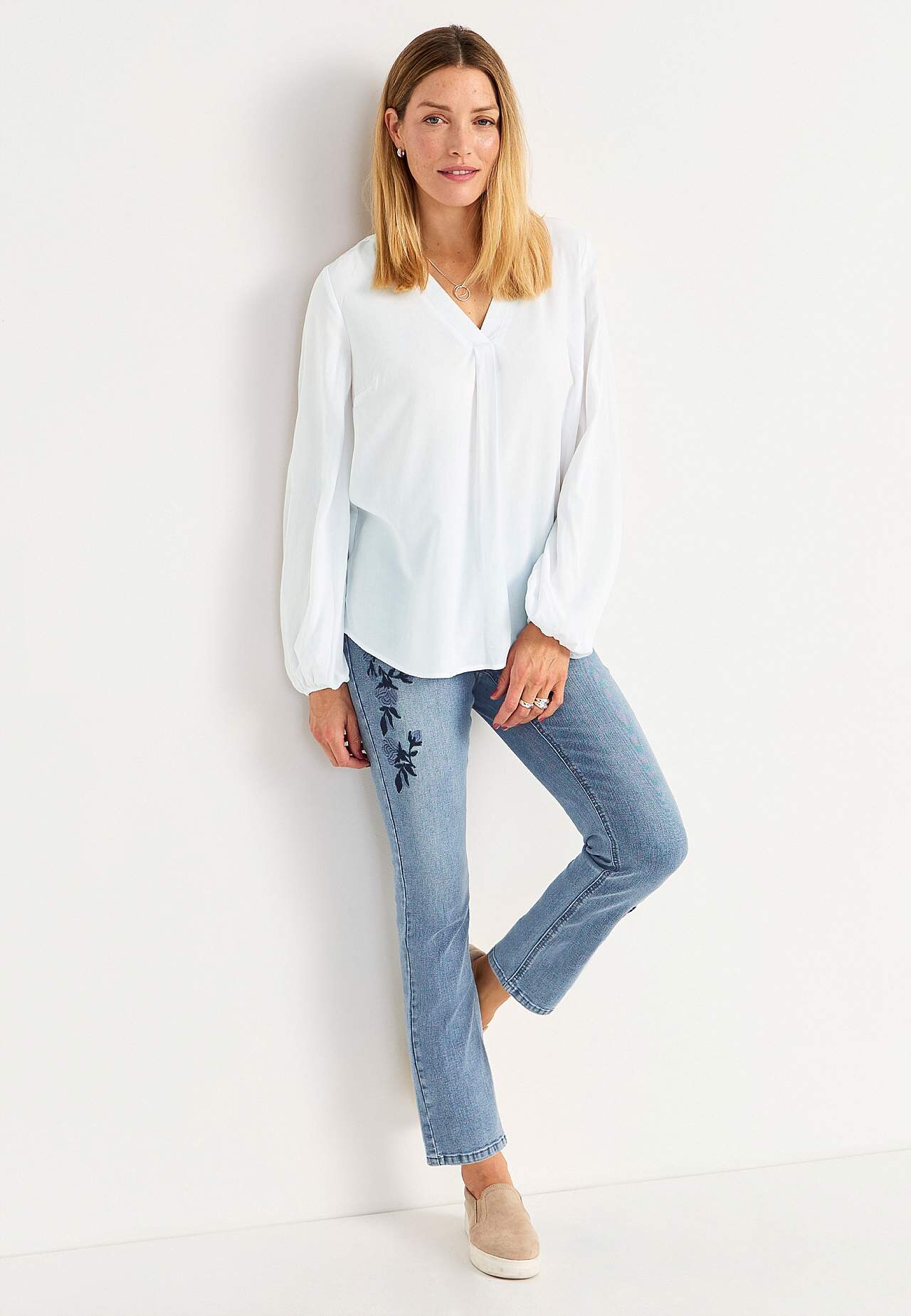 Ankle jeans with embroidery Emmy