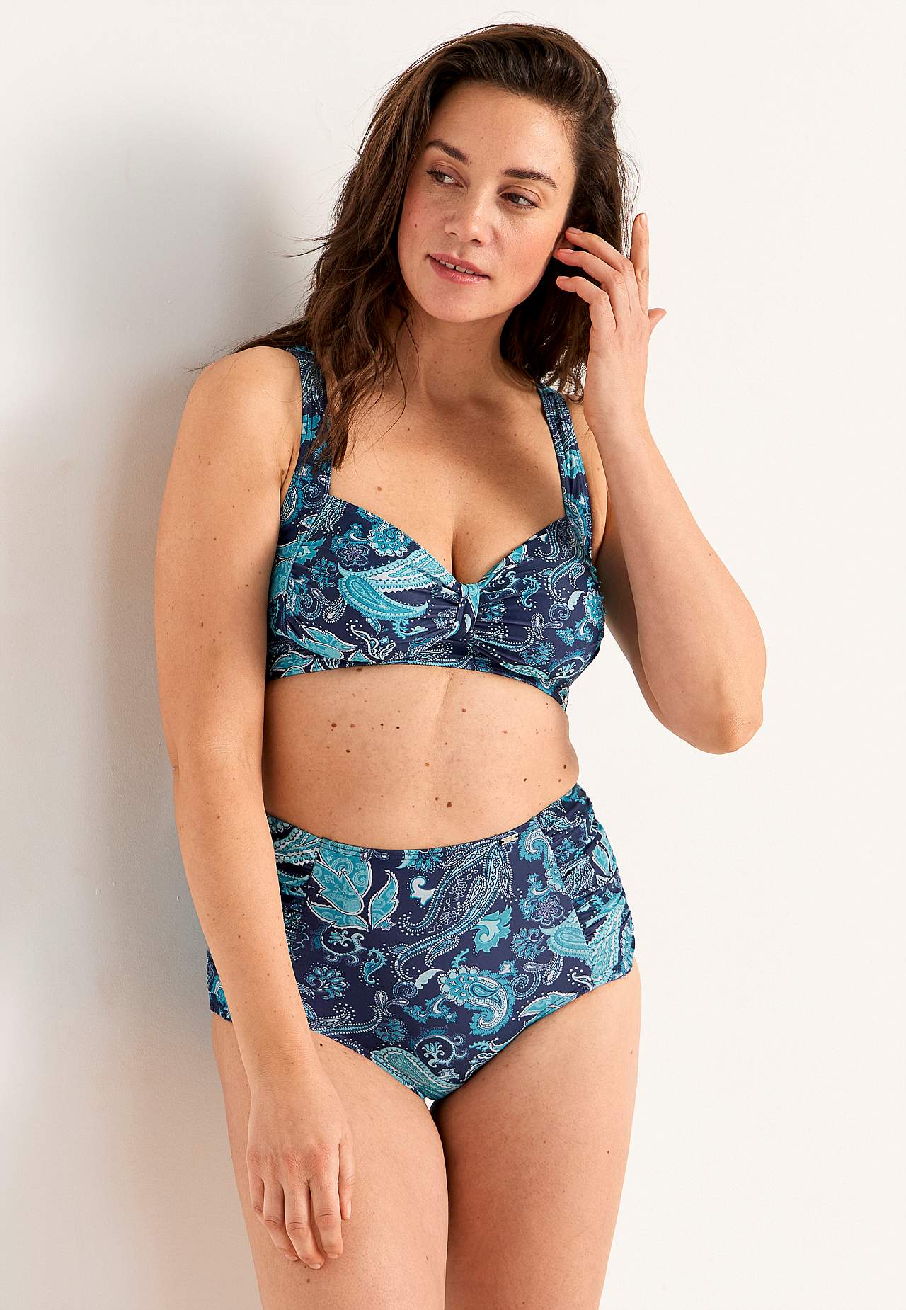 Soft bikini bra
