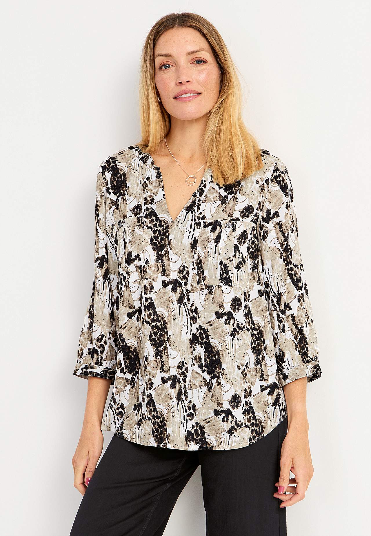Blouse with pockets Marlene