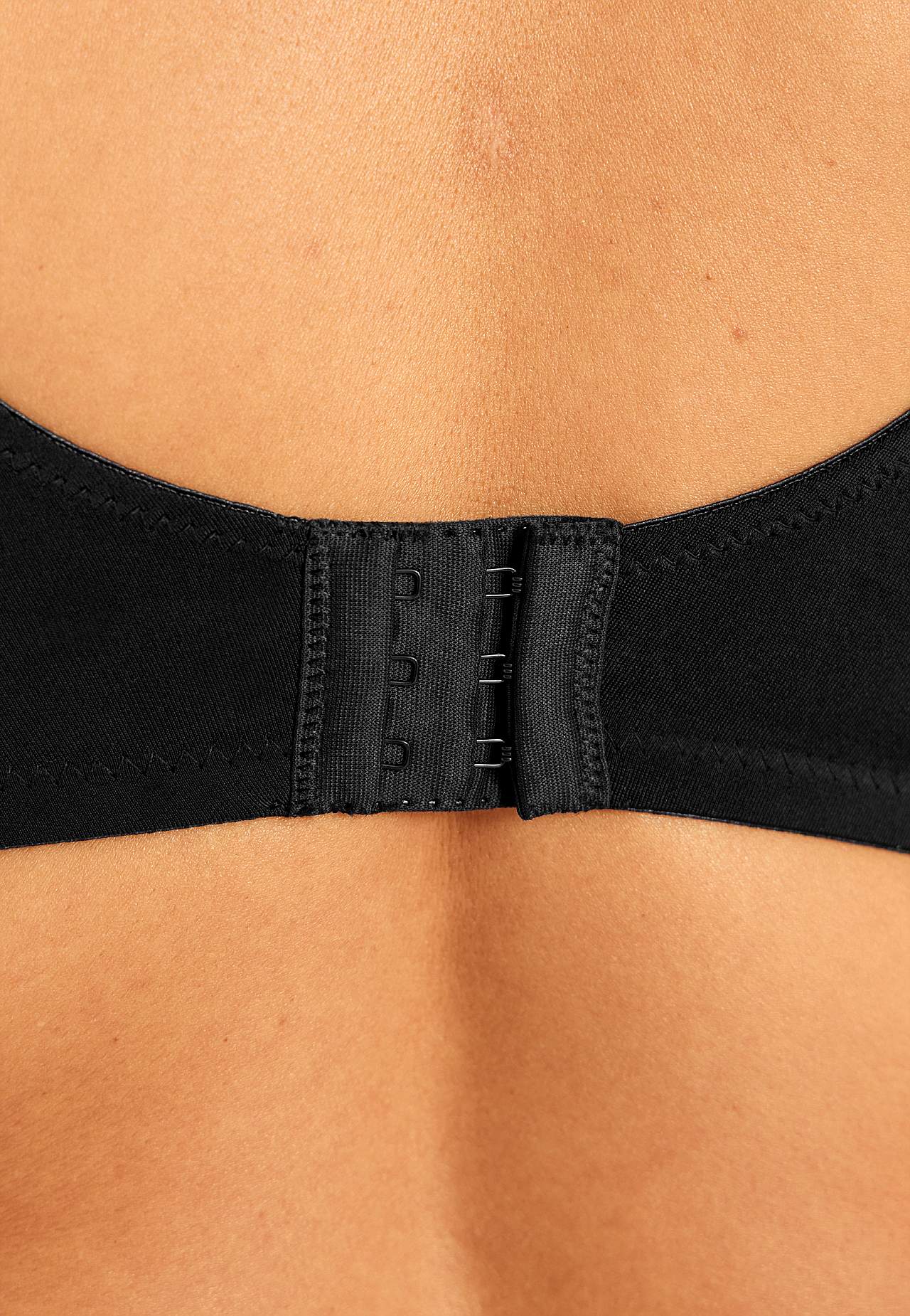 Lightly padded t-shirt bra