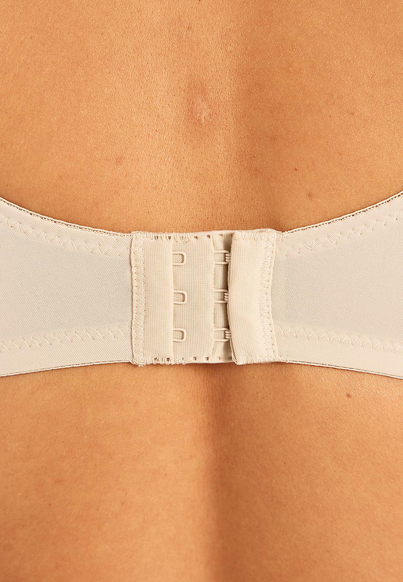 Lightly padded t-shirt bra