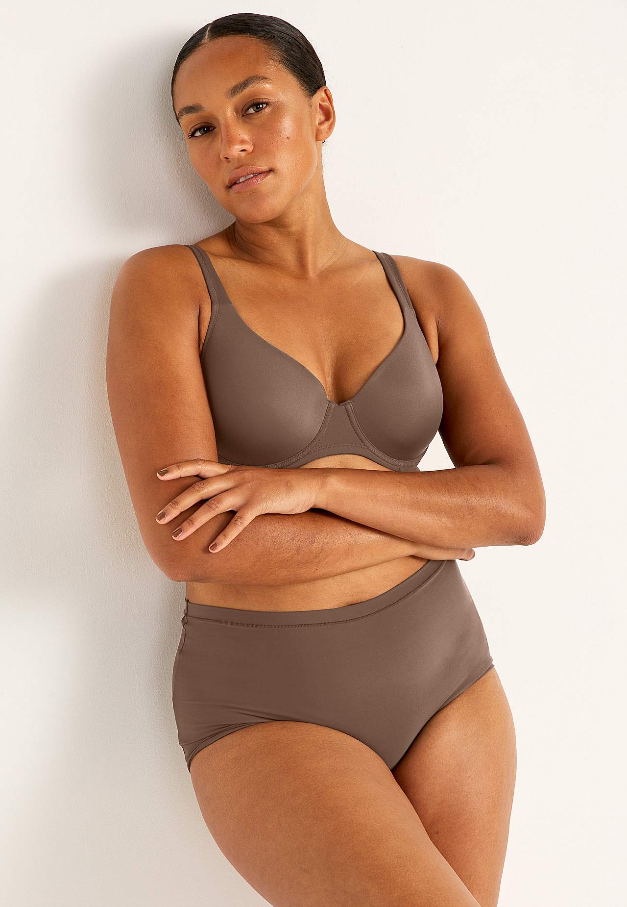 Lightly padded t-shirt bra