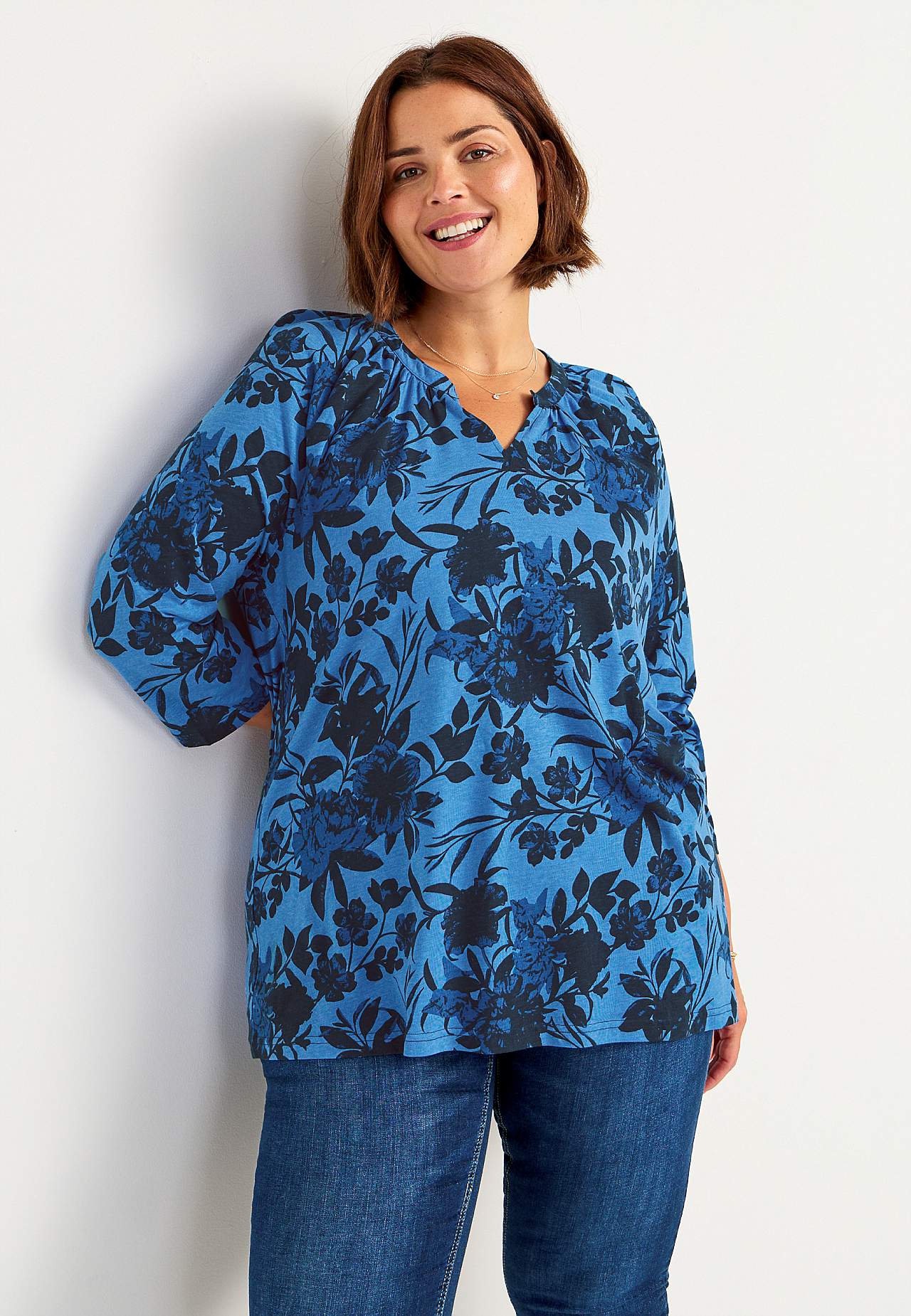 Jersey tuniq with 3/4 length sleeves