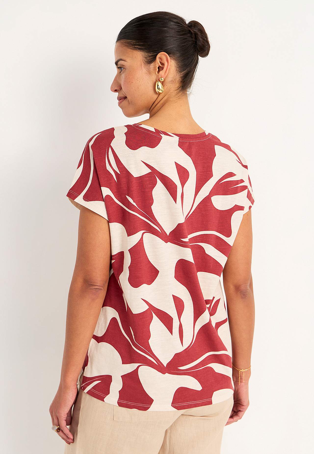 Jersey top with short sleeves
