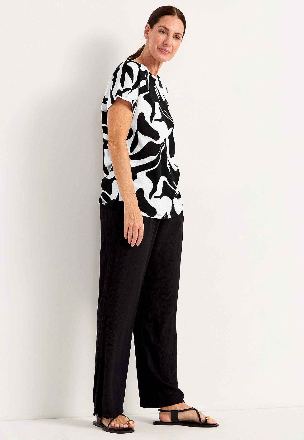 Jersey top with short sleeves