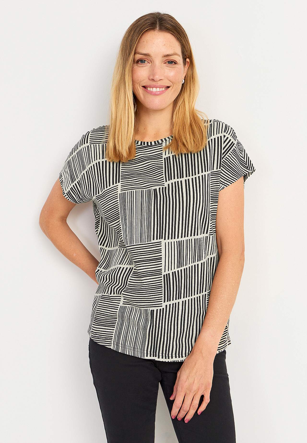 Jersey top with short sleeves