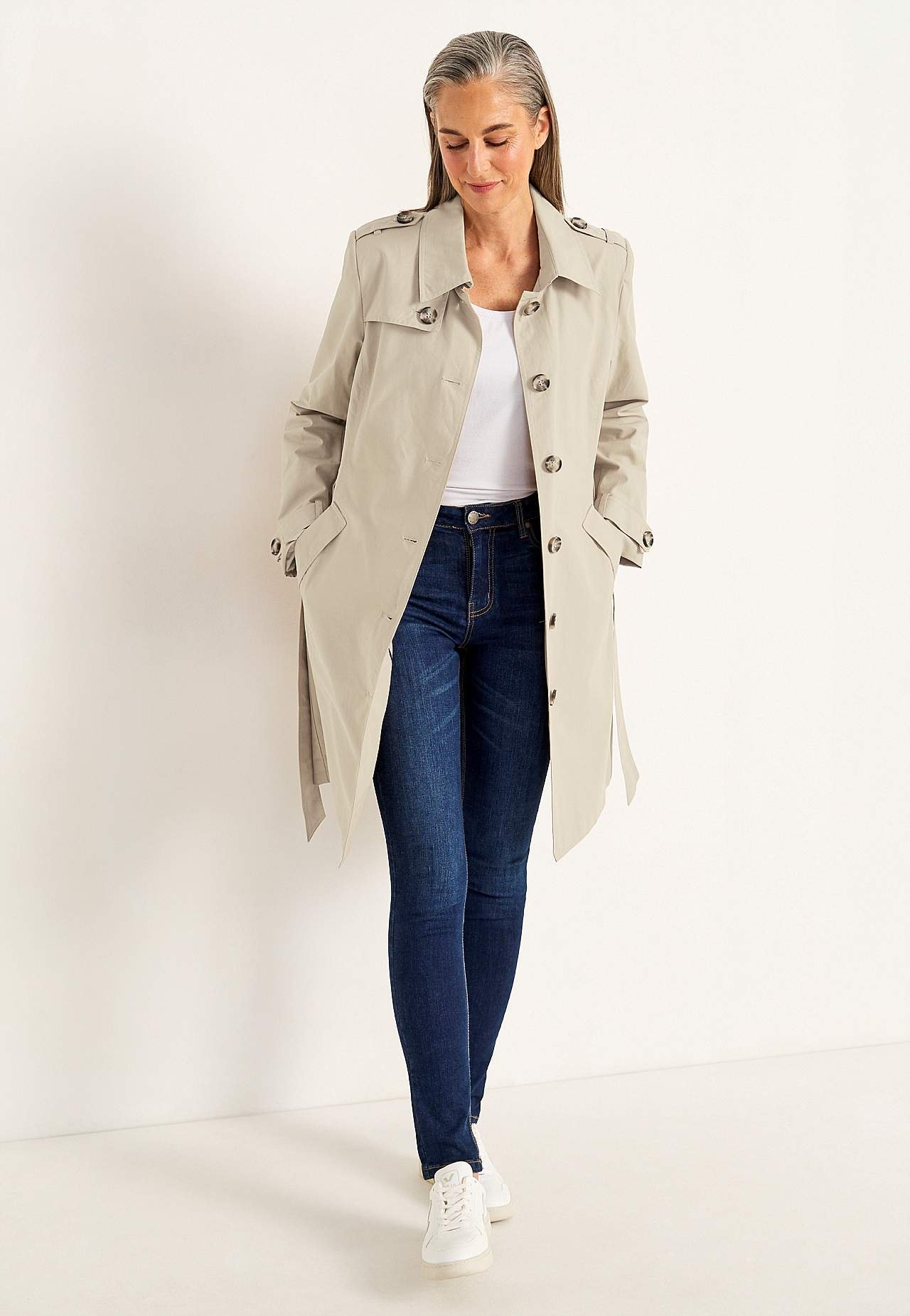 Single-breasted trenchcoat